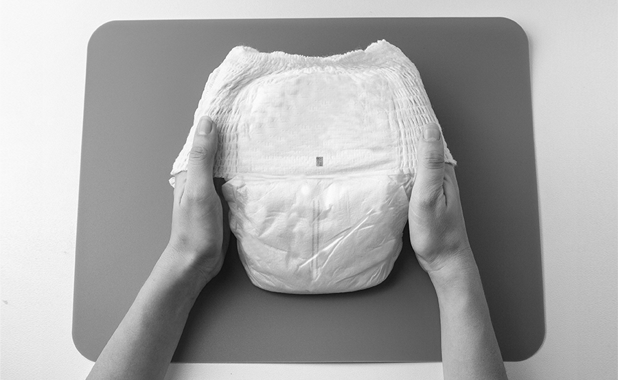 How to Handle Incontinence: 5 Tips for Managing Adult Diapers