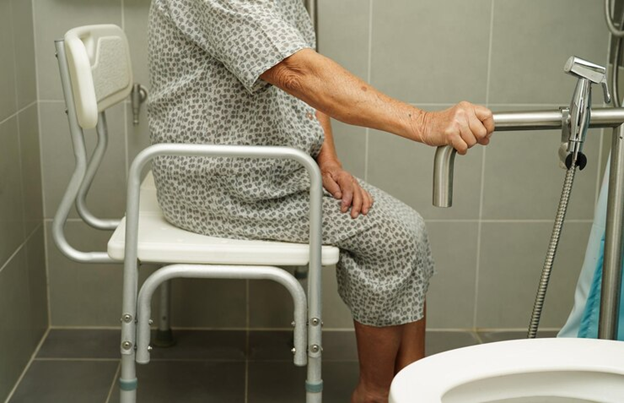 Treatment for Urinary Incontinence in Elderly Female